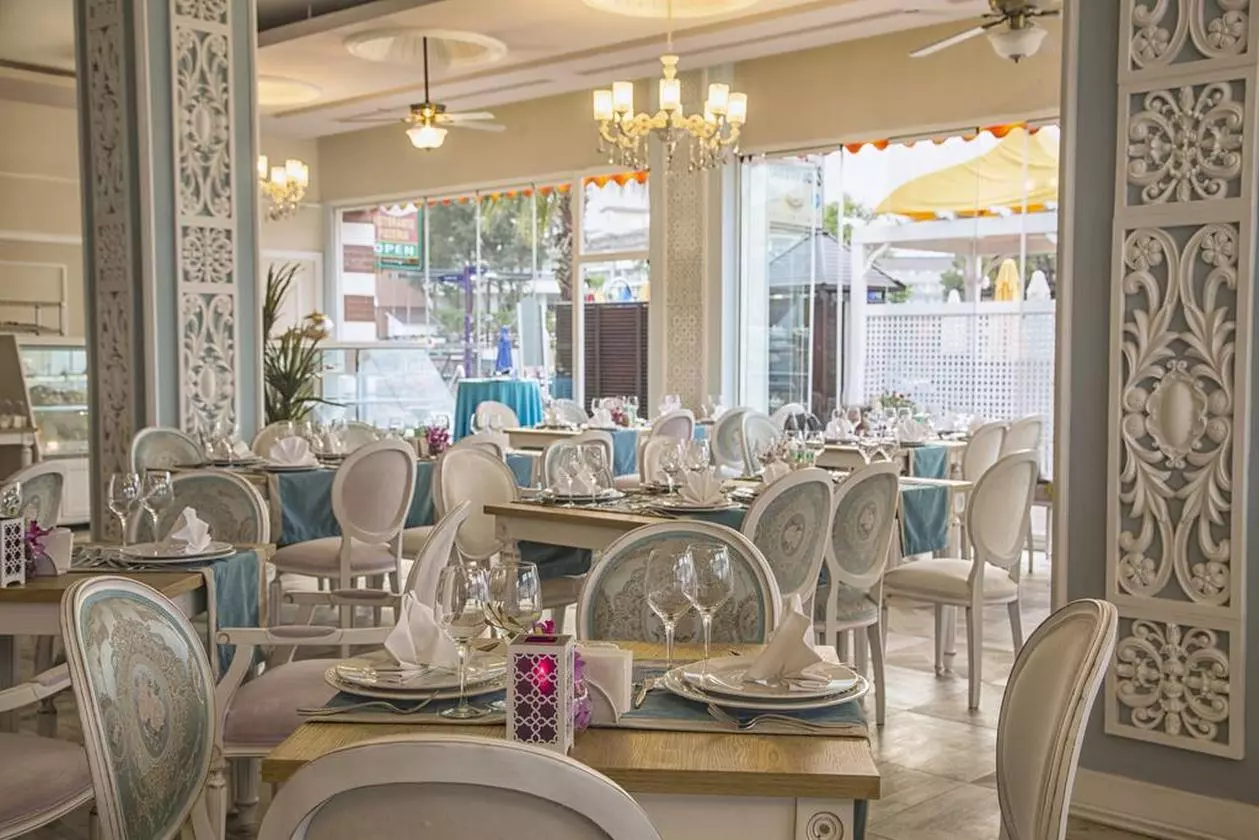 378829orangecounty_shabaviz (4).jpg